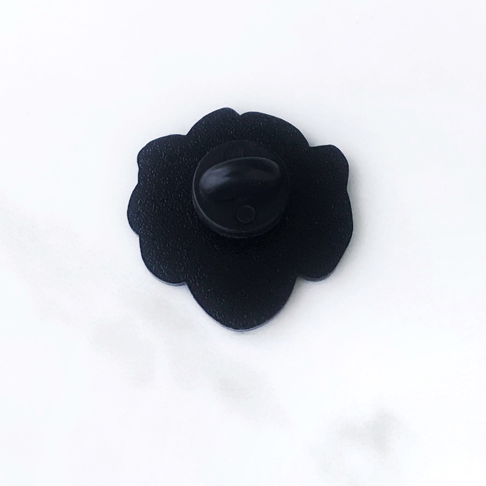 LAST 1! NEW Self Rescuing Princess Enamel Pin - Picture 3 of 3